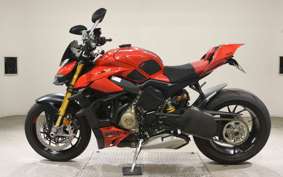 DUCATI STREETFIGHTER V4 S 2024