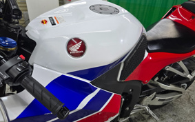 HONDA CBR600RR 2017 PC40