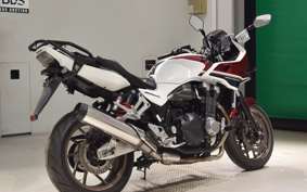 HONDA CB1300SB SUPER BOLDOR 2017 SC54