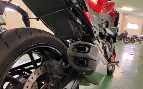 BMW F900XR BASE 2020 0K21