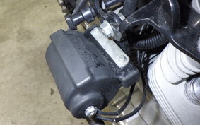 HARLEY XLH883 HUGGER 2002
