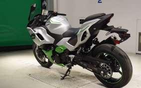 KAWASAKI NINJA7ﾊEVEﾘｯﾄ 2025