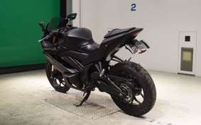 YAMAHA YZF-R25 2017 RG43J