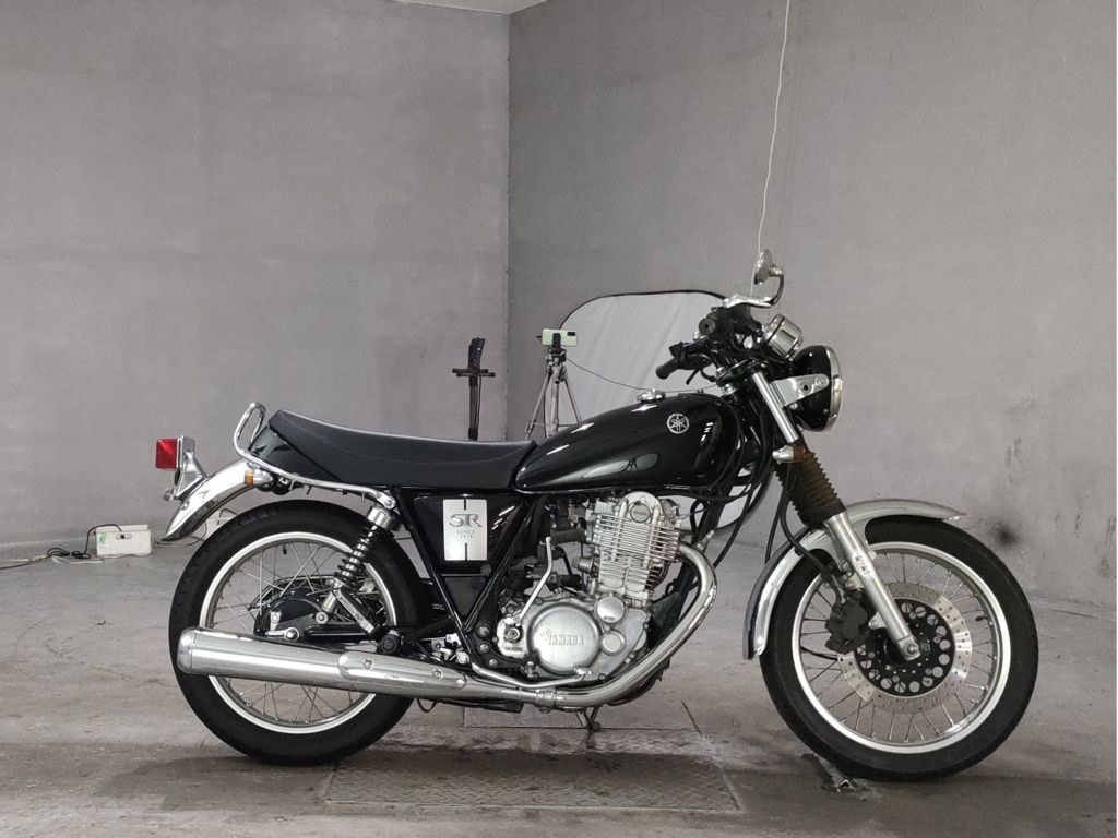 Фото Yamaha SR400 2020 с японского аукциона