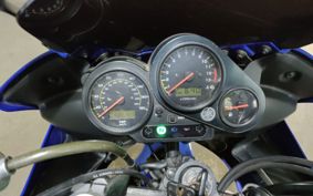 YAMAHA FZS1000 FAZER RN06