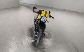 TRIUMPH STREET CUP 2018 DAD77G
