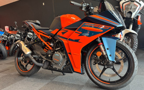 KTM 390 RC 2023 JYJ40