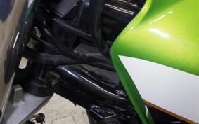 KAWASAKI ZRX1200 R 2004 ZRT20A