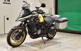SUZUKI DL650 ( V-Strom 650 ) XTA 2018 C733A