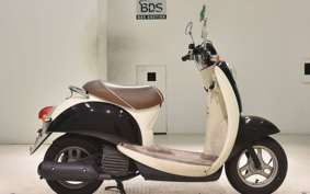 HONDA CREA SCOOPY I AF55