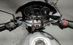 SUZUKI INAZUMA 400 GK7BA