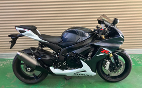 SUZUKI GSX-R750 2015 C4111