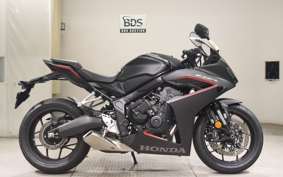 HONDA CBR650R E-Clutch 2026 RH17