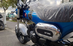 HONDA DAX 125 2024 JB04