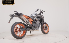 KTM 890 DUKE GP 2024
