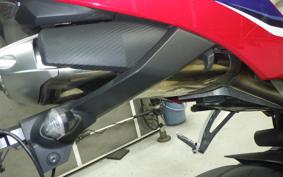 HONDA CBR600RR 2021 PC40