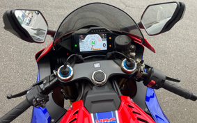 HONDA CBR1000RR-R FB SP 2021 SC82