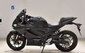 YAMAHA YZF-R25 A 2002 RG43J
