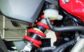 HONDA VTR 250 Gen. 2 2008 MC33