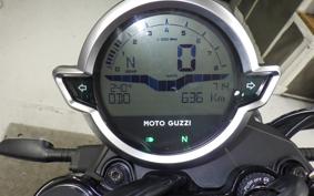 MOTO GUZZI V7 STONE 2023