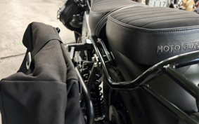 MOTO GUZZI V9BO BAR 2023 ZGUMA