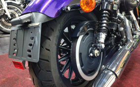 HARLEY XL883N 2014 LE2