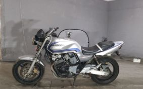 HONDA CB400SF TRAINING CAR NC39