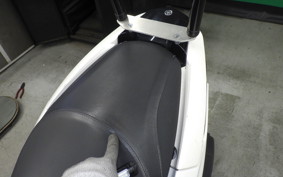 YAMAHA TRICITY 125 A  ヤネツキ 2003 SEC1J