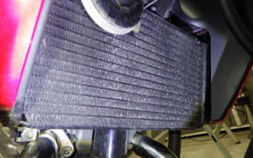 SUZUKI GSR250