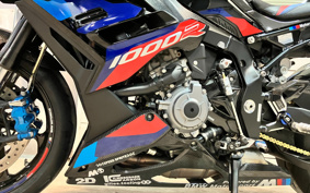 BMW M1000R 2023 0E81