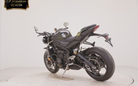 TRIUMPH STREET TRIPLE RS 2026
