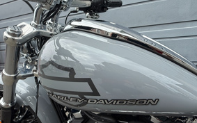 HARLEY FXBR 2026 YE9