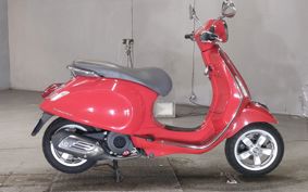 VESPA  VESPA  PRIMA  BEIGE RA125 M8210