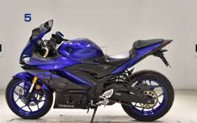 YAMAHA YZF-R25 A 2010 RG43J