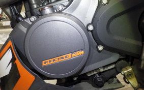 KTM 125 DUKE 2021
