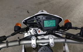 YAMAHA SEROW 250 DG17J