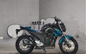 YAMAHA FZ25 RG42