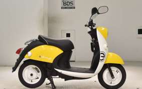 YAMAHA E-VINO SY11J
