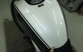 DUCATI DIAVEL AMG 2012