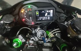 KAWASAKI NINJA H2 SX SE 2018 ZXT02A