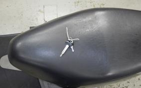 HONDA LEAD 100 2025 JF06