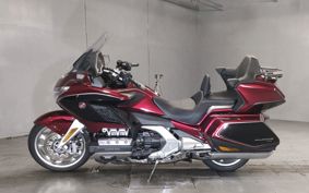 HONDA GL1800 TOUR DCT SC79