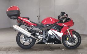 YAMAHA YZF-R6 2006 RJ09