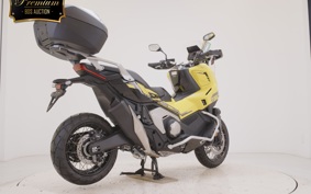 HONDA X-ADV 750 2025 RH21