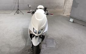 YAMAHA MAJESTY 125 SE27