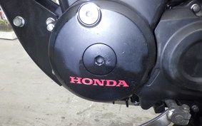 HONDA CB125 F 2024