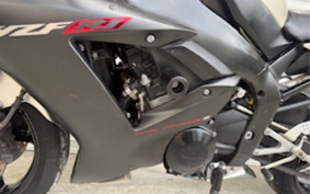 YAMAHA YZF-R1 2004 RN09