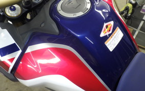 HONDA CRF1000L AFRICA TWIN 2017 SD04