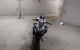 SUZUKI GSX250 R DN11A