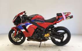 HONDA CBR600RR 2021